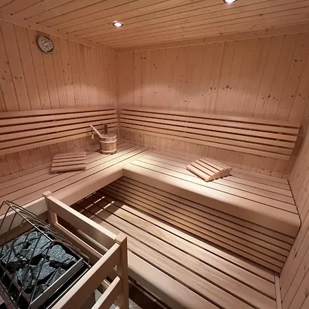 דירה Simone קוניגסלייטן